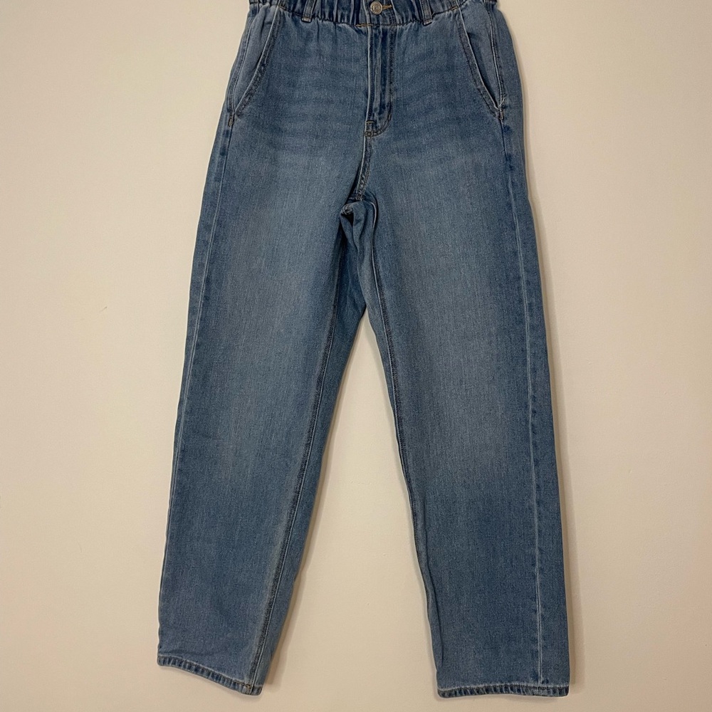 American Eagle cinched waist jeans